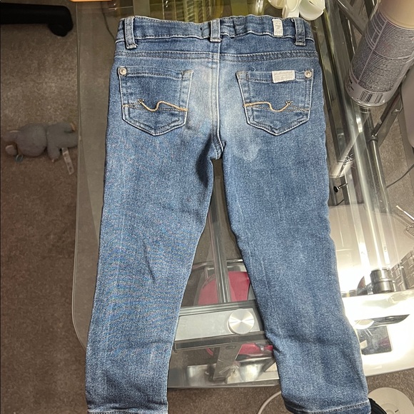 Seven7 Kids Blue Jeans - Picture 2 of 3